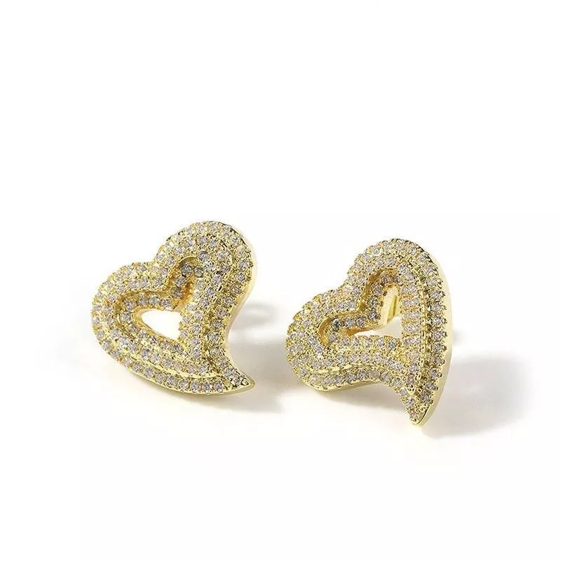 Huitan Gorgeous Heart Stud Earrings Bling Bling Bridal Wedding Accessories Temperament Women's Jewelry Love Earrings Fancy Gift